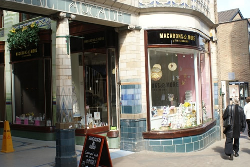 Macarons & More Shop